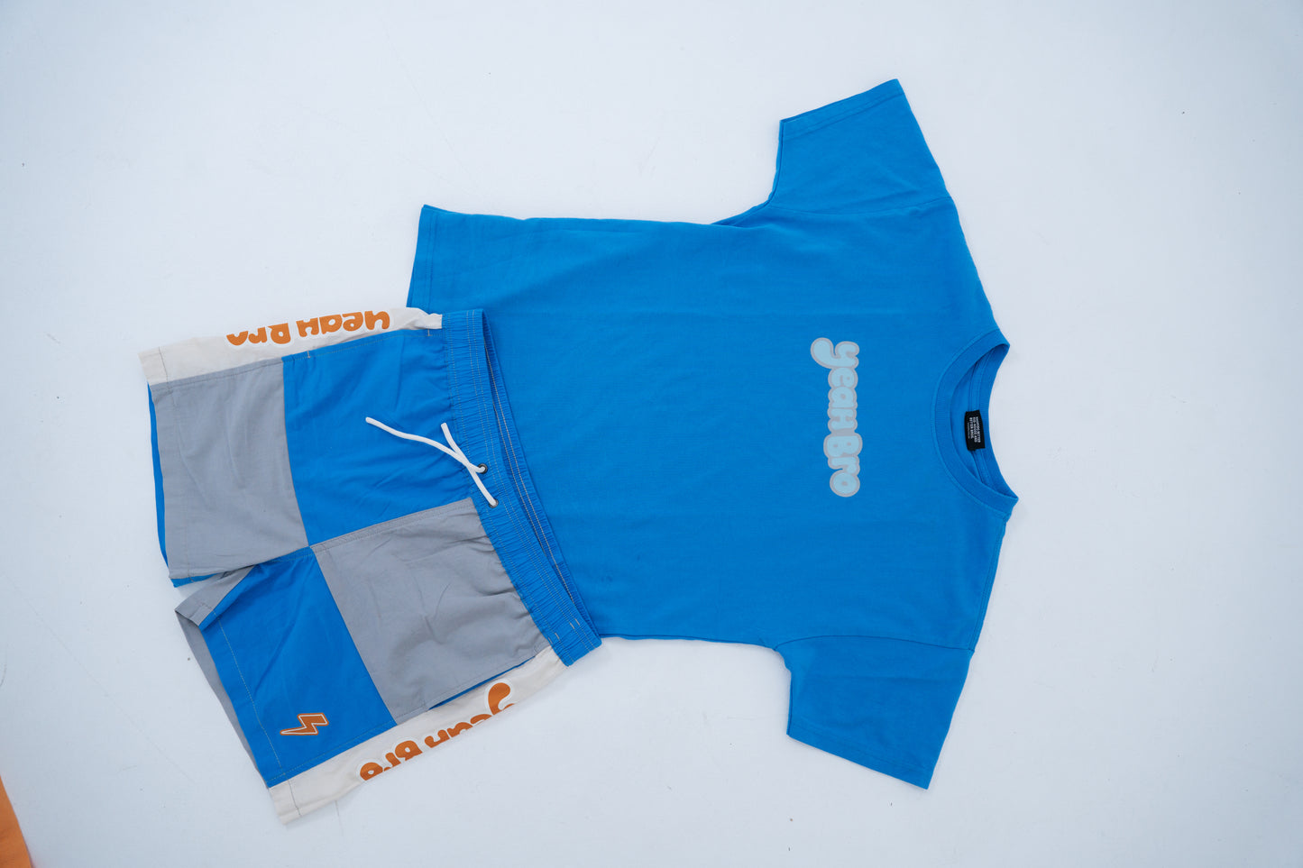 Born to be ME relaxed Tees